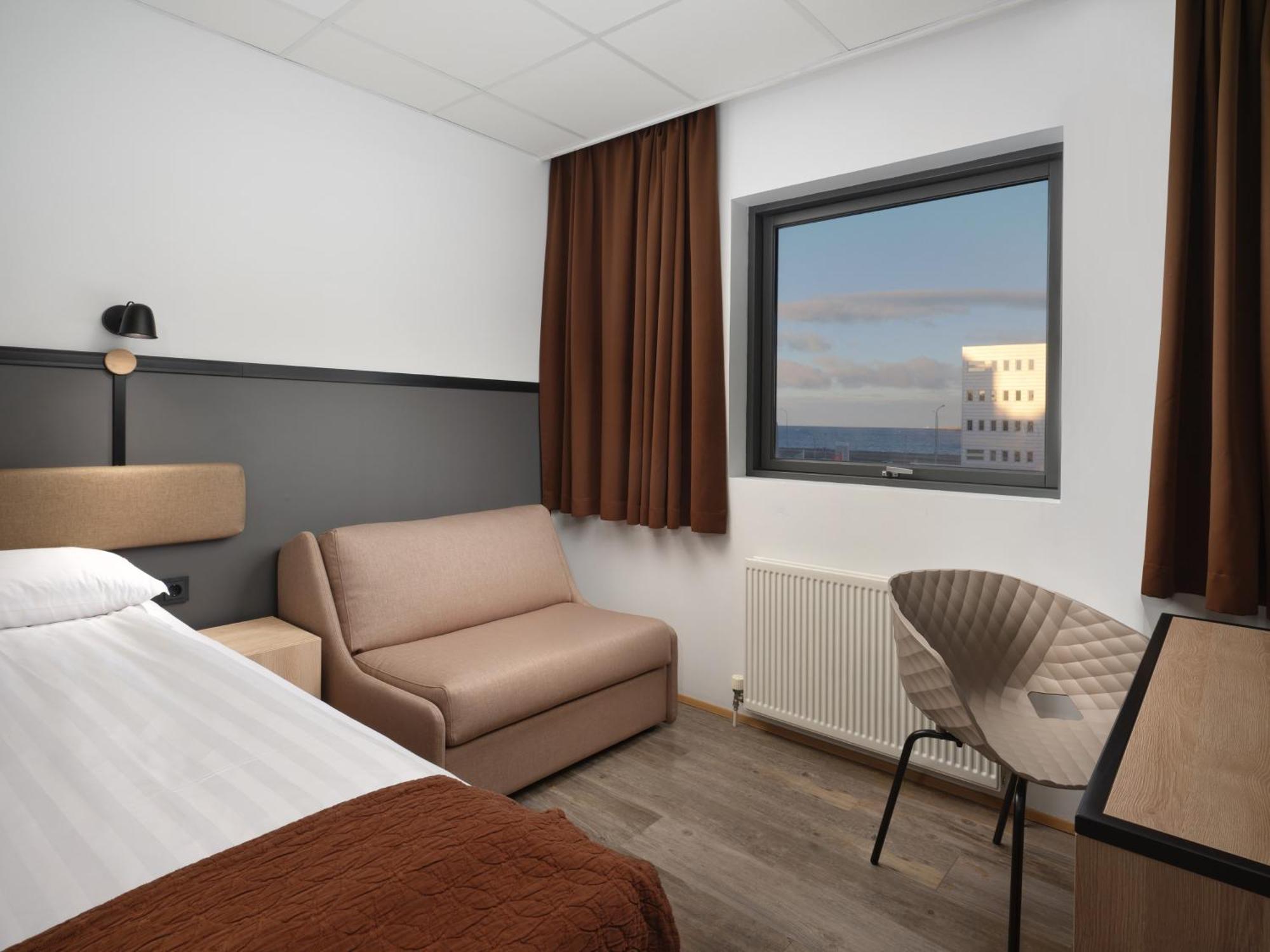 Hotel Cabin Рейк'явік Екстер'єр фото